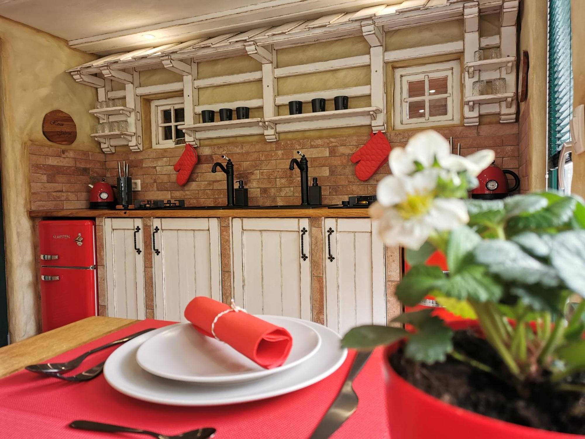 House Gabrijel With Four Seasons Outdoor Kitchen Villa Блед Екстериор снимка